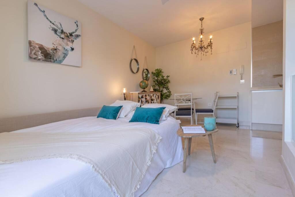 Lumbreras Deluxe Suite By Valcambre Sevilla Buitenkant foto