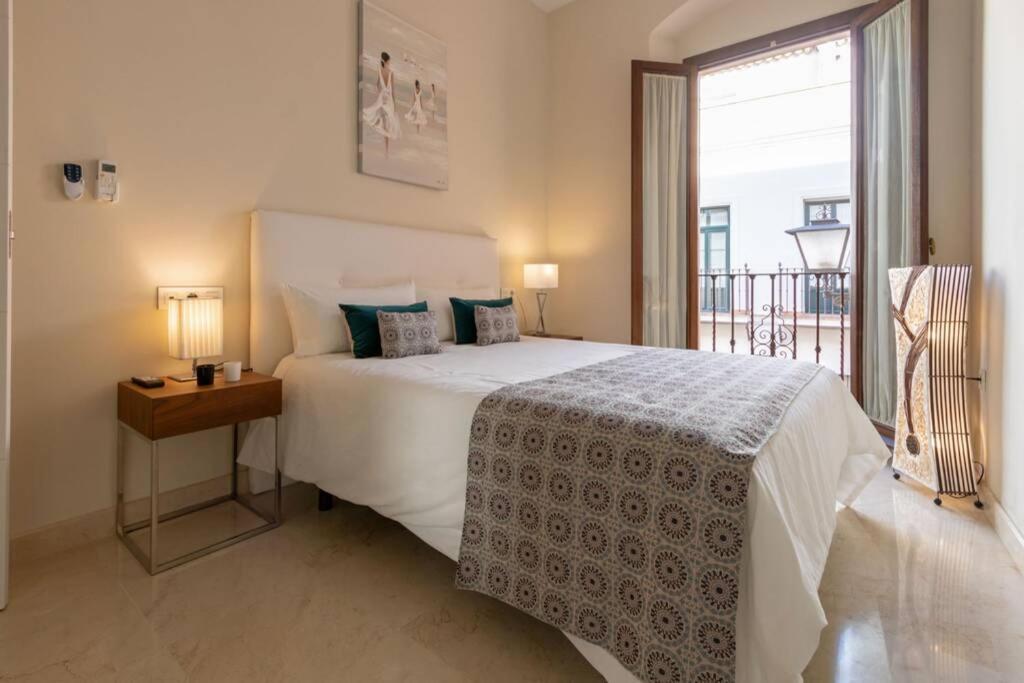 Lumbreras Deluxe Suite By Valcambre Sevilla Buitenkant foto