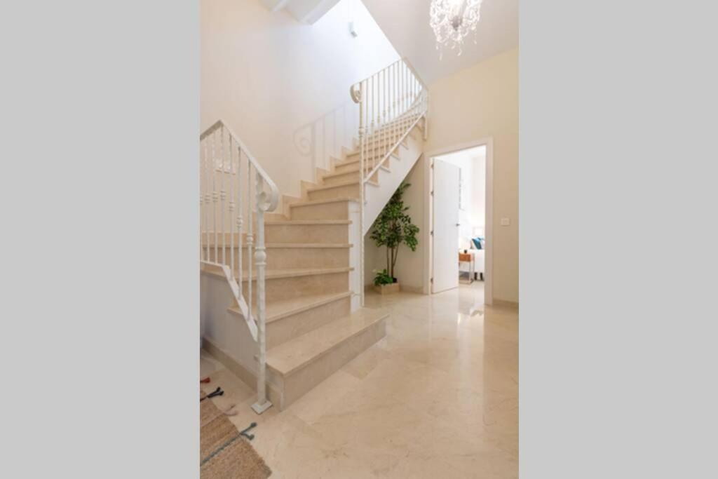Lumbreras Deluxe Suite By Valcambre Sevilla Buitenkant foto