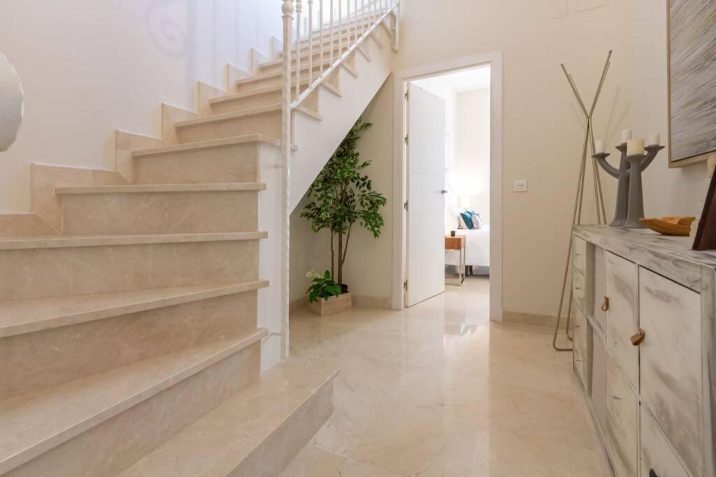 Lumbreras Deluxe Suite By Valcambre Sevilla Buitenkant foto