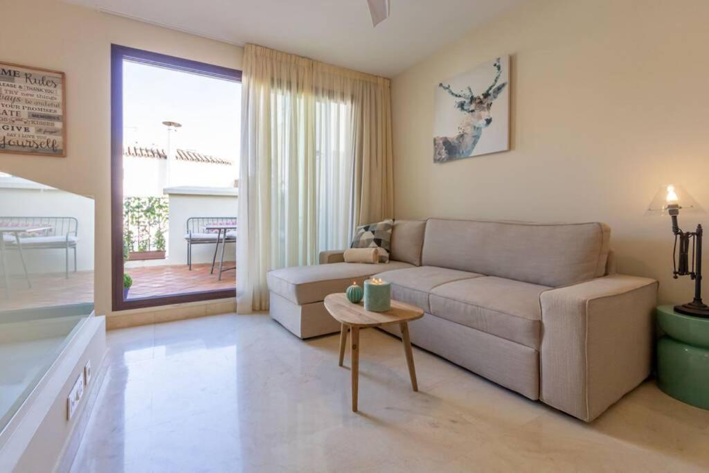 Lumbreras Deluxe Suite By Valcambre Sevilla Buitenkant foto